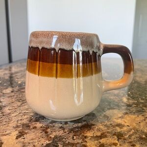 Vintage Stoneware Mug ☕️